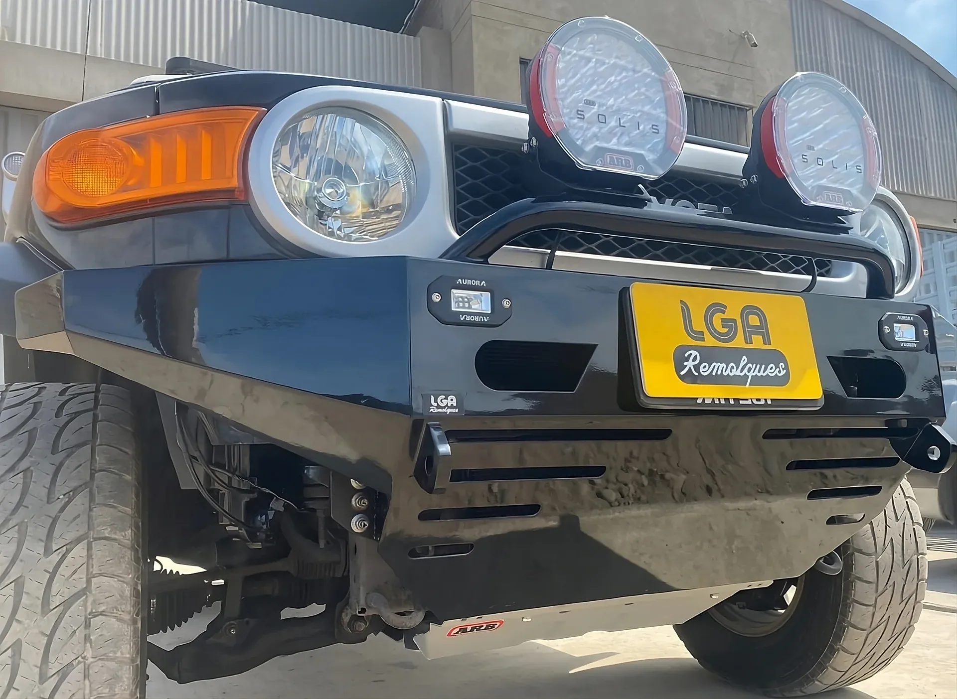 Toyota FJ · Front bumper and underbody protection